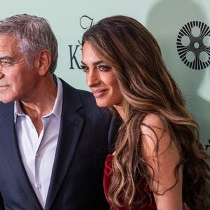 Amalina nova frizura "briše" 15 godina s lica: Supruga Džordža Klunija više ne izgleda ovako