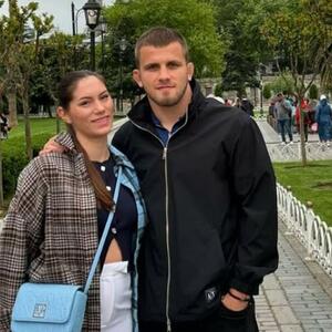 On je Srbin ruskog porekla, ŠAMPION SVETA i omiljeni kragujevački zet: Ljubavna priča Aleksandra Komarova je prelepa