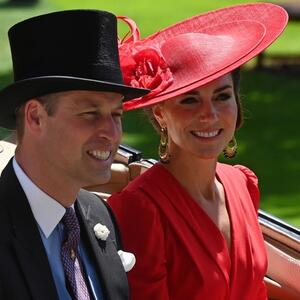 Otpusitiće zaposlene, ukinuti smešne kostime: 6 ekscentričnih tradicija koje će Vilijam promeniti kad postane kralj