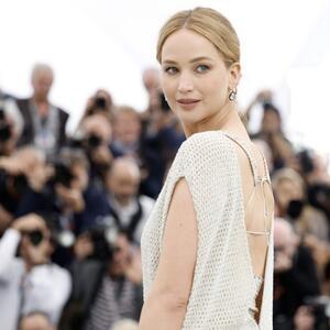 5 biljaka koje smiruju nervozna creva: Jednu Dženifer Lorens pije da opusti "živce", treća je nepoznata, a čini čuda