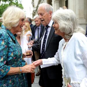 Pisala je o seksu, prevarama i ljubavi, bila Keri Bredšo sedamdesetih: Preminula čuvena spisateljica erotskih drama