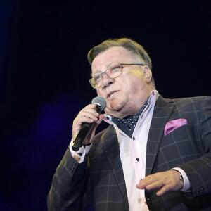 Venčali su se posle 6 meseci veze: 48 godina duga ljubavna priča Halida i Sejde Bešlić jedna je od najlepših