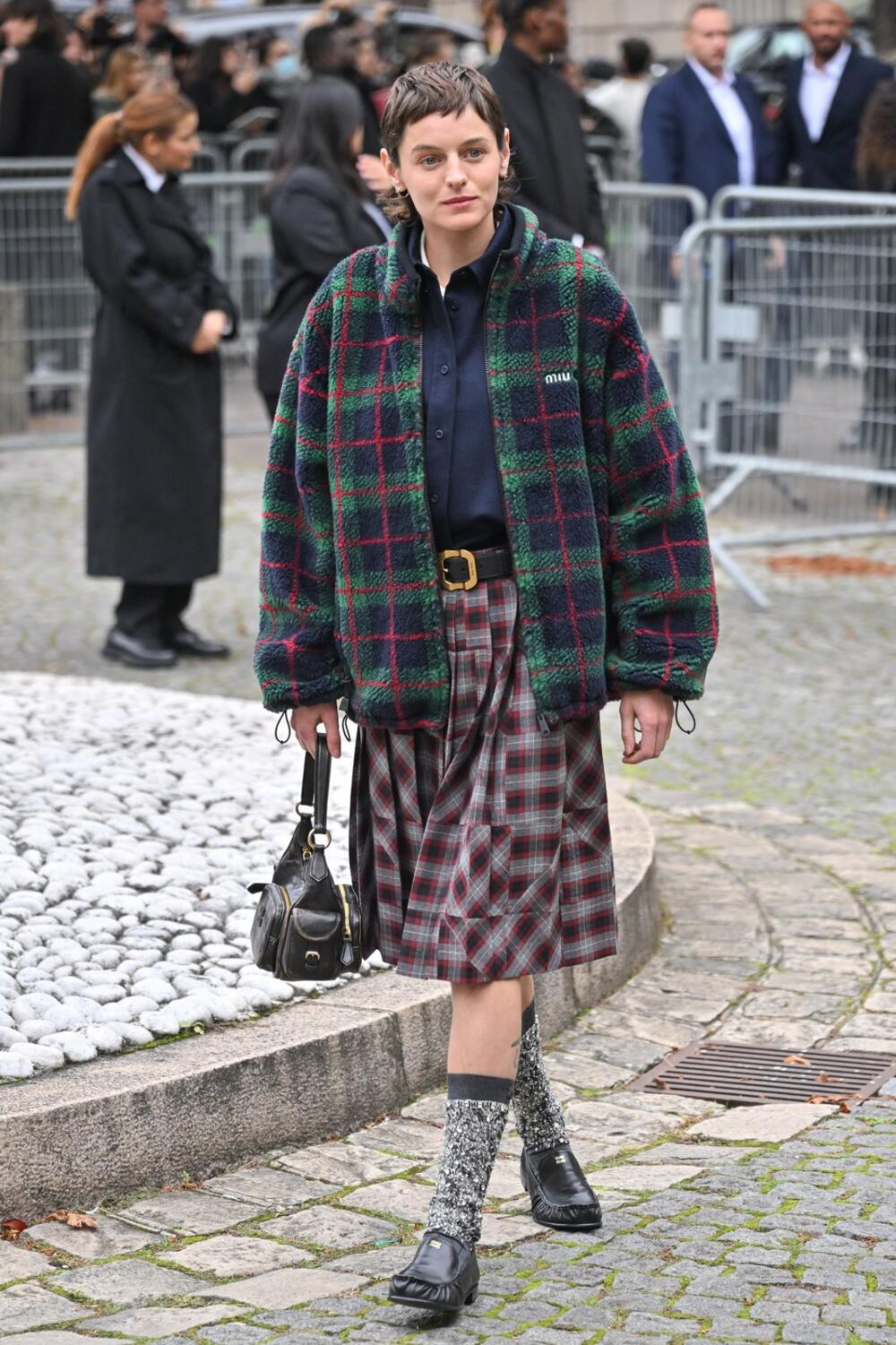 Karirana jakna i suknja Eme Korin