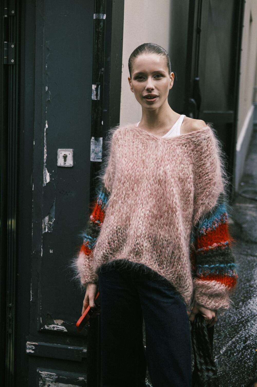 Olivija Palermo u predimenzioniranom džemperu 