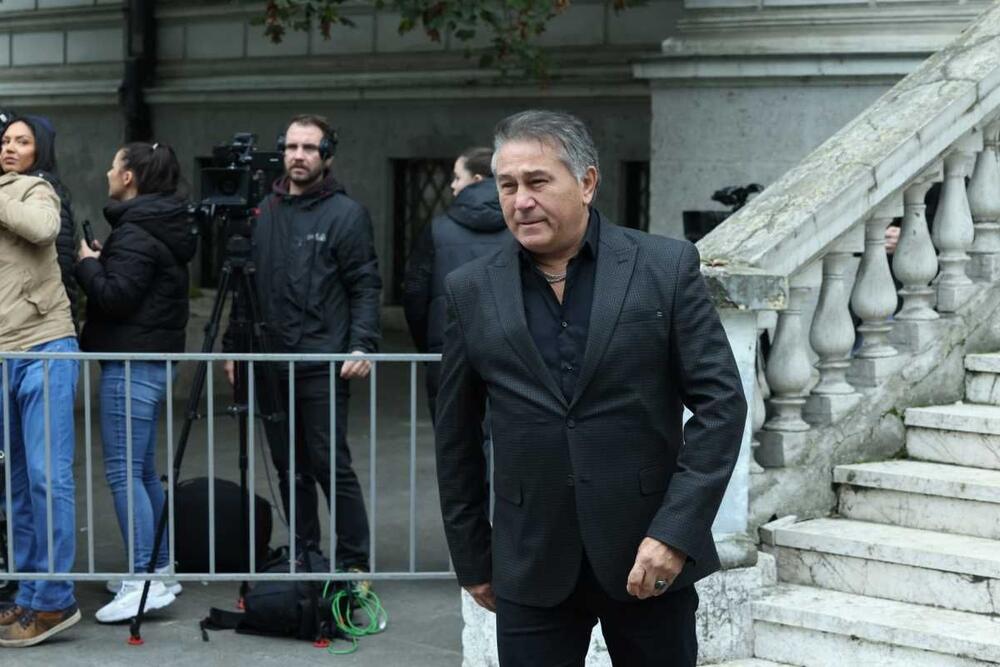 Halid Muslimović skrhan na komemoraciji Halidu Bešliću