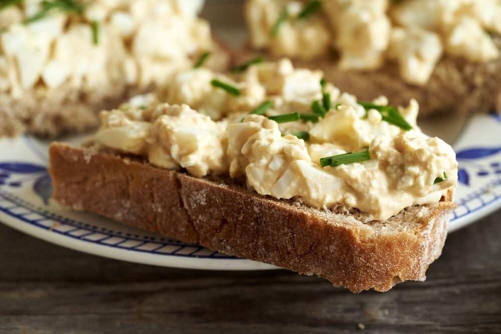 ZDRAV NAMAZ OD 3 SASTOJKA ZA 5 MINUTA 