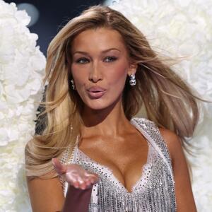 Do tople i sofisticirane dnevne sobe uz malo truda: Bela Hadid najavila jedan od glavnih trendova u uređenju za 2026.