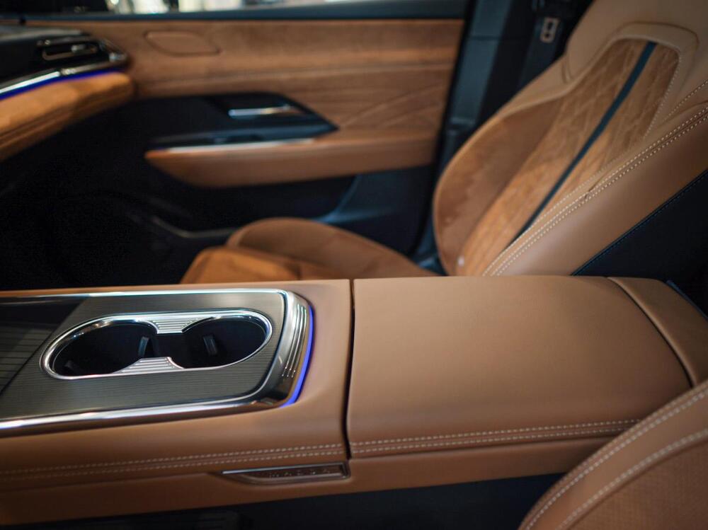 <p>Danas je svečano počela Galerija Automobila Srbije 2025, automobilski spektakl koji je Beograd pretvorio u centar automobilskog sveta. Manifestaciju organizuje Mondo, deo kompanije WMG (Wireless Media Group).</p>