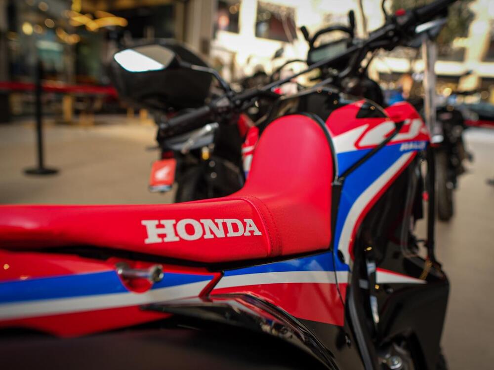 <p>Danas je svečano počela Galerija Automobila Srbije 2025, automobilski spektakl koji je Beograd pretvorio u centar automobilskog sveta. Manifestaciju organizuje Mondo, deo kompanije WMG (Wireless Media Group).</p>