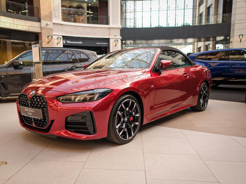 <p>Danas je svečano počela Galerija Automobila Srbije 2025, automobilski spektakl koji je Beograd pretvorio u centar automobilskog sveta. Manifestaciju organizuje Mondo, deo kompanije WMG (Wireless Media Group).</p>