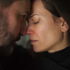 On je vara, ona mu oprašta. I oprašta. I oprašta. Zašto? 10 razloga zašto žene ostaju u braku nakon muževljeve preljube