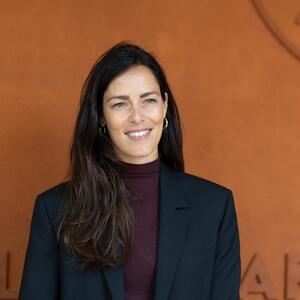 Tamo gde je nekad bila burma – nešto sasvim posebno! Ana Ivanović ume da oduševi kao niko, ali ovo je sasvim drugi nivo