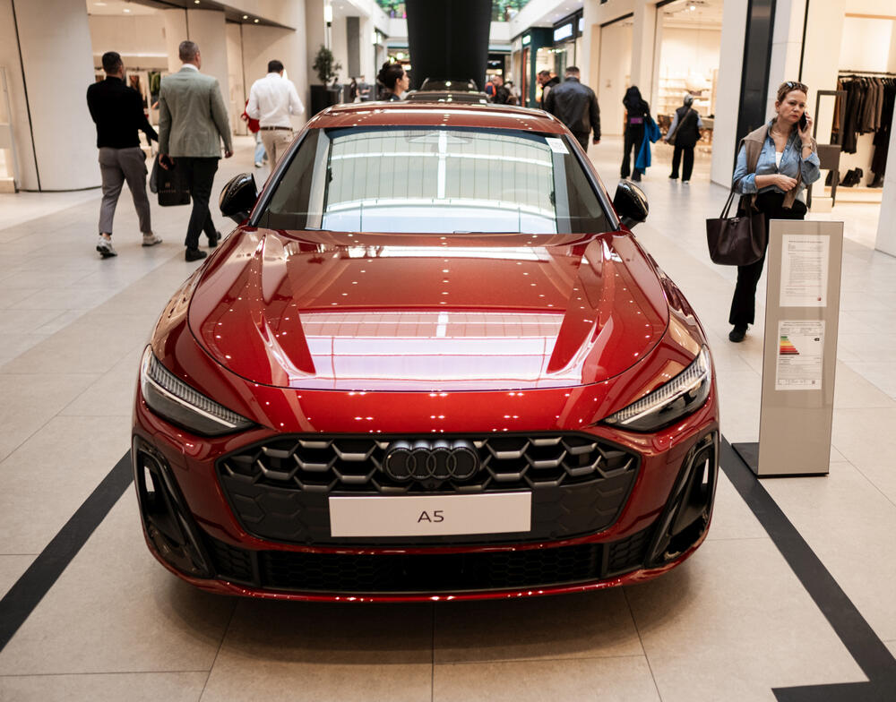 <p><strong>Najluksuzniji modeli, tehnološke inovacije i premijere na jednom mestu – automobilizam u punom sjaju!</strong></p>