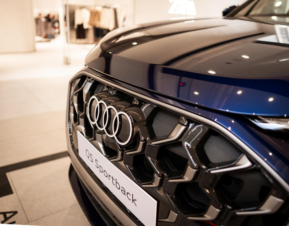 <p><strong>Najluksuzniji modeli, tehnološke inovacije i premijere na jednom mestu – automobilizam u punom sjaju!</strong></p>