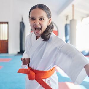 Tako će izrasti u odgovorne, uspešnije ljude: 3 greške koje svako dete treba pustiti da napravi