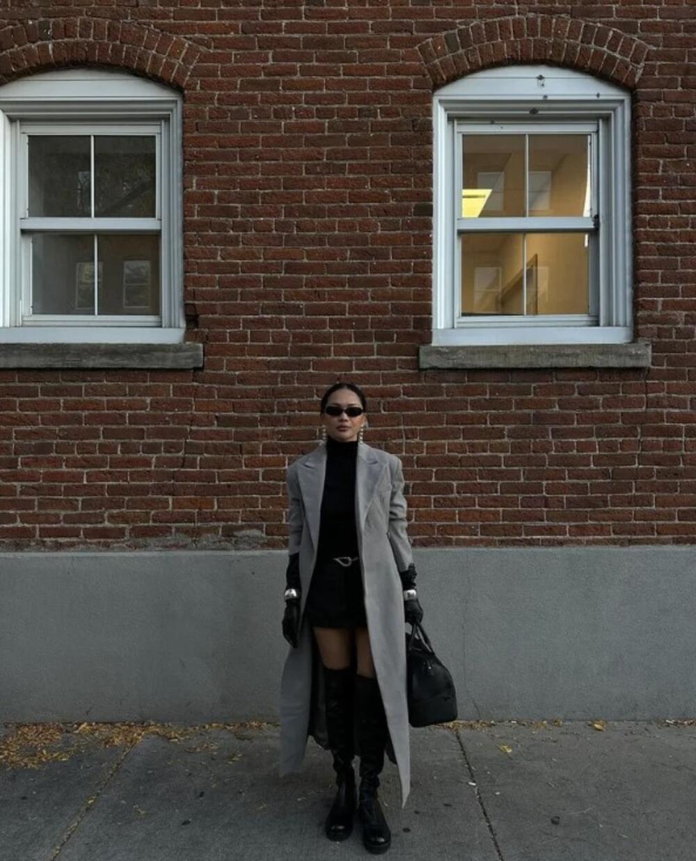 Elegantan stajling sa džemper-haljinom