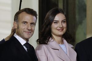 Modni okršaj prve dame Crne Gore i Brižit Makron: Milena Milatović odnela pobedu nežnim izdanjem koje nema rok trajanja