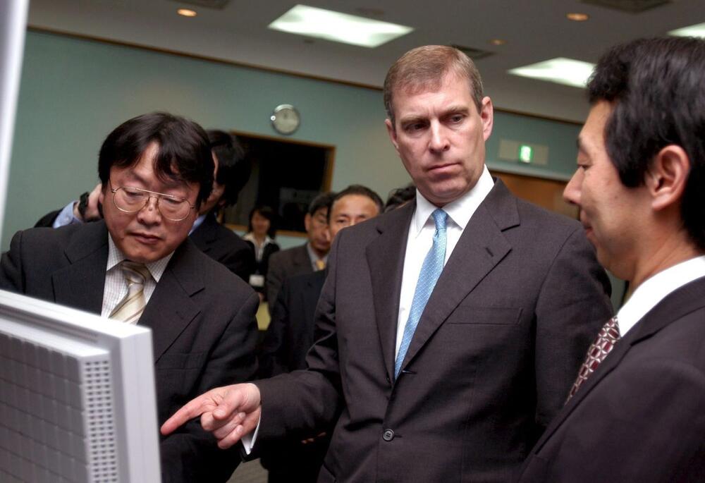 Princ Endru je obavljao važne funkcije u ime Krune