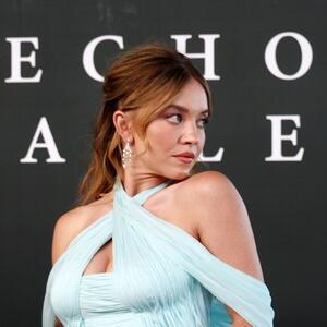 Saradnica Donalda Trampa osula paljbu, Šeron Stoun svima zapušila usta: Lome se koplja oko Sidni Svini i gole haljine