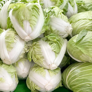 Zimnica će biti mekana, gnjecava i brzo će se pokvariti: Tri vrste kupusa koje ne treba da koristite za kiseljenje