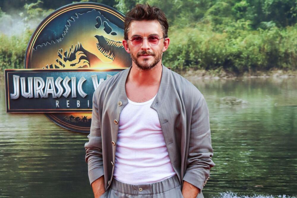 NAJSEKSI MUŠKARAC ZA 2025. JE GEJ I TO NE KRIJE 