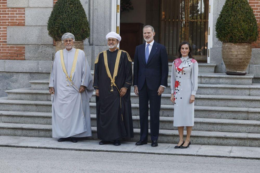 <p>Ručni rad na ovoj kreaciji oduševio je ljubiteljke mode širom sveta </p>