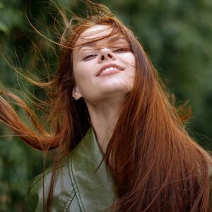 Tajni frizerski trikovi za farbanje kose kod kuće: 7 sitnica uz koje ćete imati boju kao iz salona