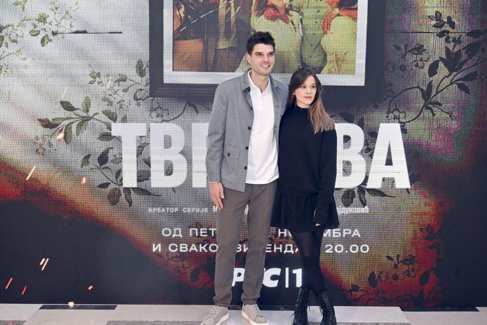 Marko Todorović i Ivana Zečević na premijeri nove serije "Tvrđava"
