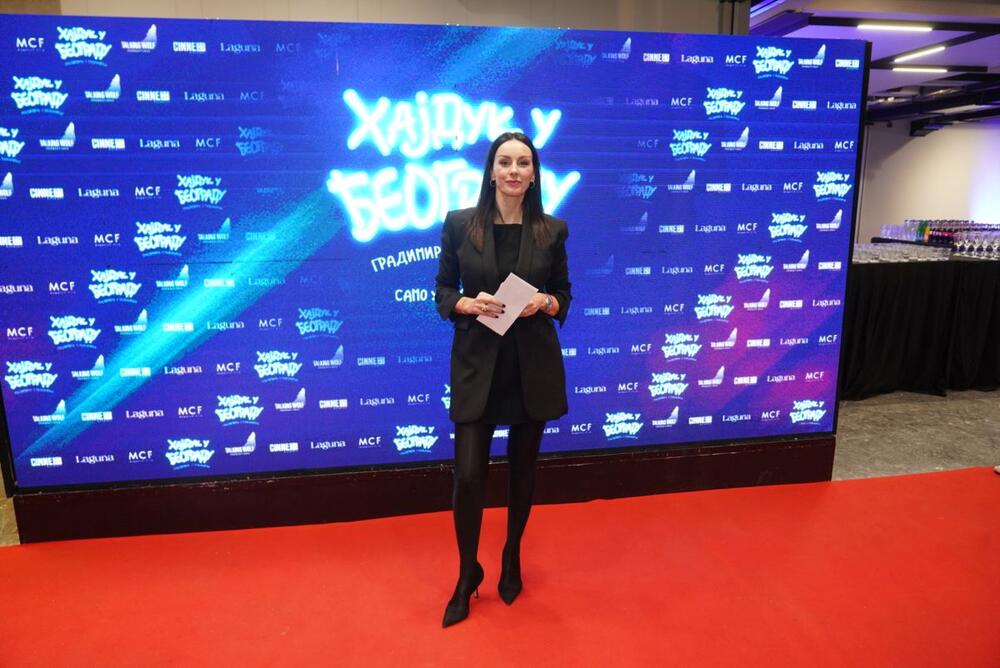 Sloboda Mićalović na premijeri filma 'Hajduk u Beogradu'