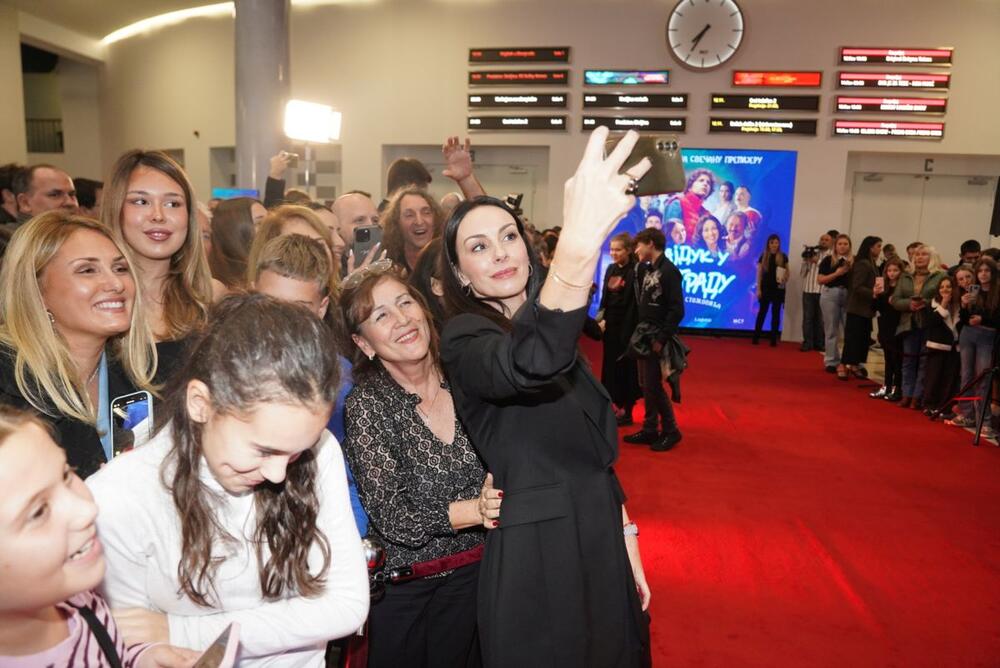 Sloboda Mićalović na premijeri filma "Hajduk u Beogradu"