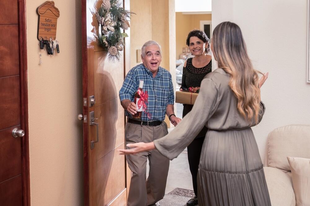 ČESTITANJE SLAVE JE ČIN KOJI TREBA DA BUDE OD SRCA 