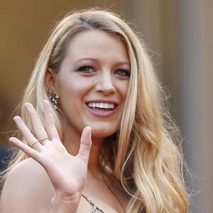 Trik ajlajnerom koji deluje kao fejslifting: Ako imate spuštene kapke, ova tehnika za "podizanje" očiju je idealna