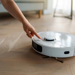 Preskače mrve, ne briše lepo, ostavlja dlake: 5 grešaka koje pravimo s robot-usisivačem zbog kojih ne radi kako treba