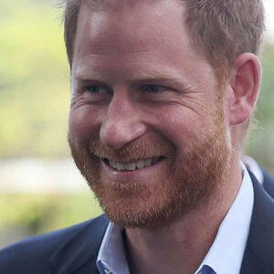 7 godina kasnije – gledala je kako joj ga druga zauvek uzima: Ona je bila prva i najveća ljubav princa Harija pre Megan