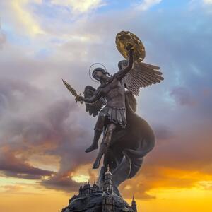 Sv. Arhangel Mihailo ispunjava najveću želju: Svi običaji vezani za Aranđelovdan – uoči, na dan praznika i sutradan