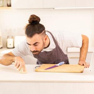 Kako da uklonite sitna oštećenja sa radne ploče: 4 trika uz koje će biti kao nova i uštedeće vam na hiljade dinara