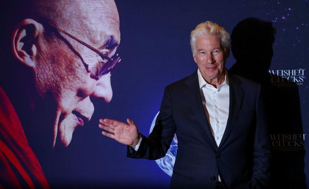 Ričard Gir je izvršni producent dokumentarnog filma o Dalaj Lami