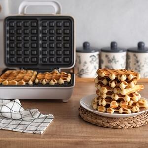 3 posna recepta za BAKIN KOLAČ: Nećete moći da prelomite koji je najbolji (s kiselom vodom, čokoladom ili orasima)