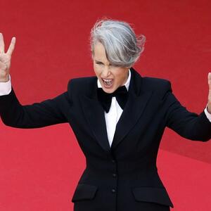 6 glavnih uzroka koji dovode do sede kose: Ove svakodnevne navike mogu da utiču da osedite "pre vremena"