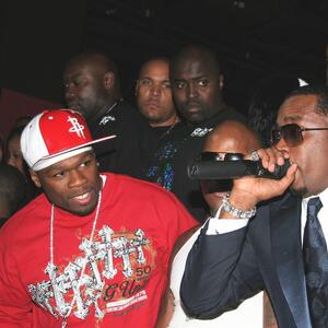 Šta je iza neprijateljstva Fifti Senta i Pi Didija? Počelo je sitnim čarkama, a došlo do dokumentarca koji obara rekorde