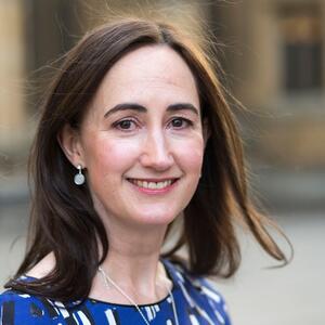 Preminula Sofi Kinsela: Žena uz koju smo se smejali i plakali umrla dva dana pred 56. rođendan