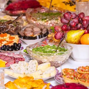 Predlog jelovnika za Novu godinu: Od predjela do dezerta sve će biti prava magija na tanjiru i pod nepcima