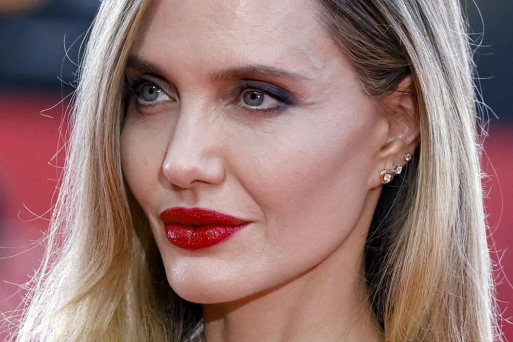 Anđelina Džoli na 81. Festivalu u Veneciji 2024. godine