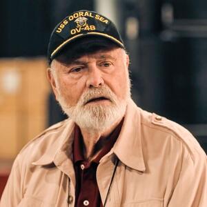 Ubio ih rođeni sin? Čuveni režiser i njegova supruga pronađeni mrtvi