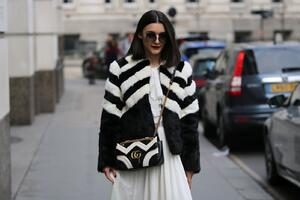 Čizme za kojima će se svi okretati su ponovo u modi! Najsmeliji model se vratio još luksuzniji i &ndash; još više bode oči