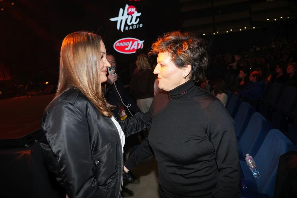 Aleksandra Prijović na koncertu Saše Kovačevića