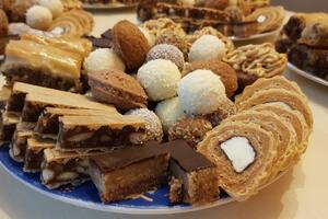 Koštaju manje od 1.000 dinara, prave se za 15 minuta: 3 najlepša JEFTINA, posna kolača koje možete napraviti uoči slave