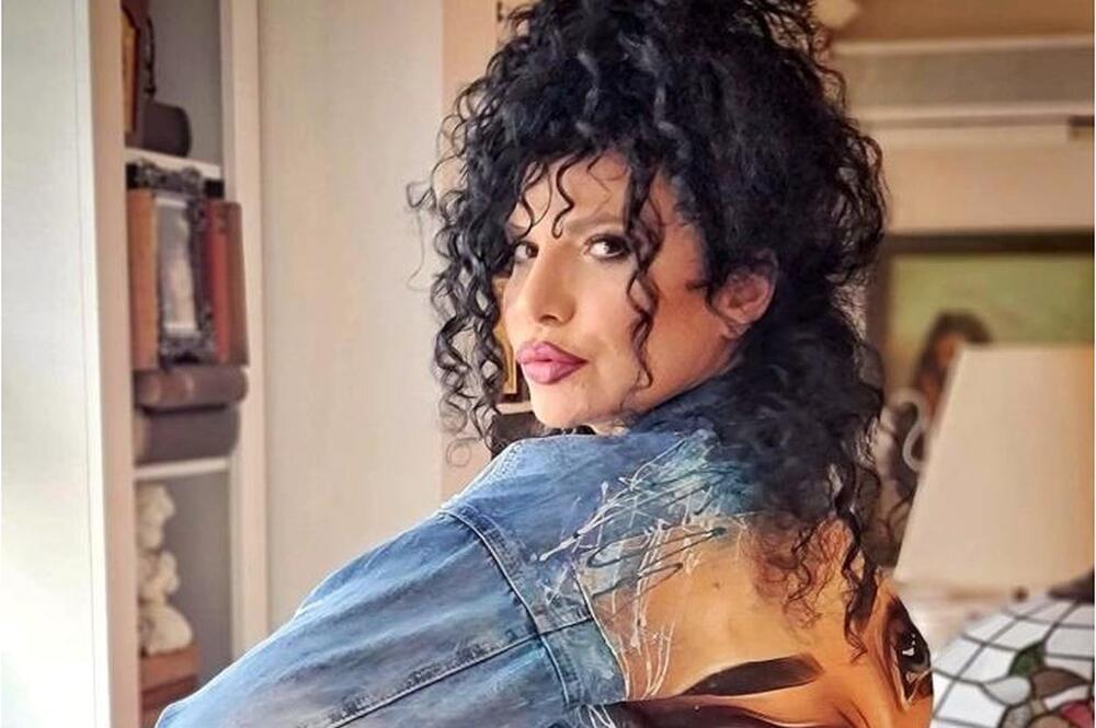 KUĆA LIDIJE VUKIĆEVIĆ POPUT BAJKE ZA PRAZNIKE 