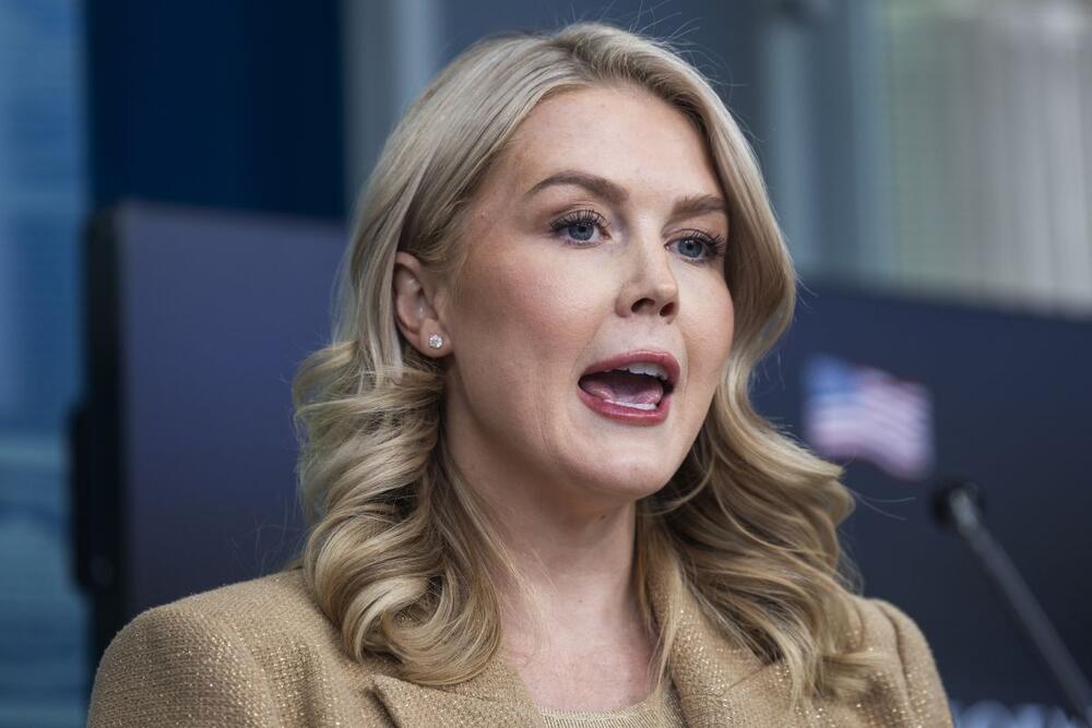 Kerolajn Levit je najmlađa sekretarka za štampu u istoriji Bele kuće