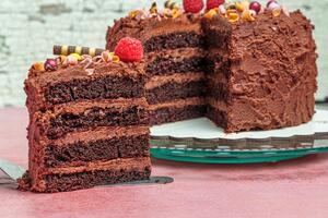 Najsočnija i najčokoladnija poslastica na svetu: Recept za čuvenu MATILDA TORTU koja će sve druge baciti u zaborav